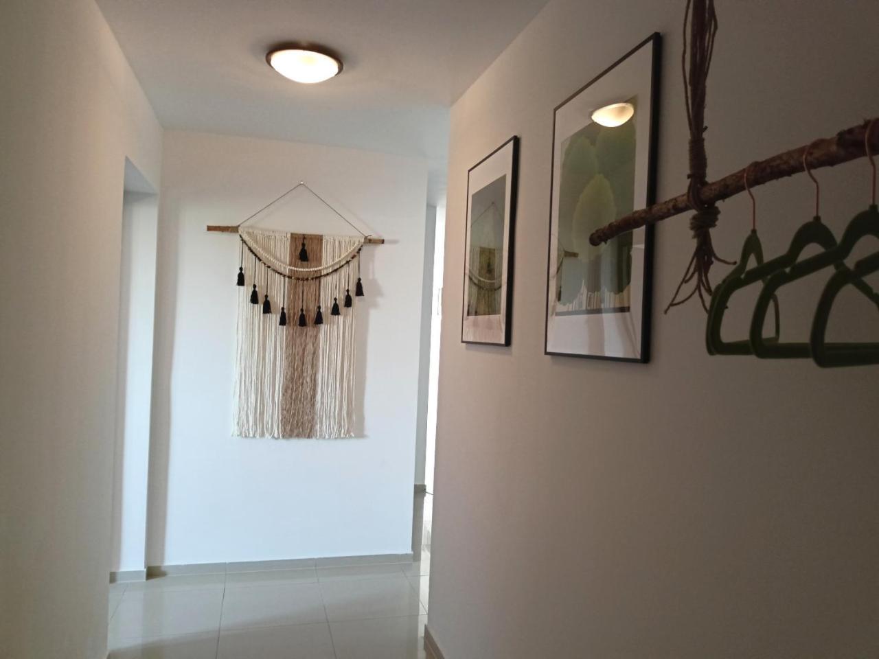 Lemuria Pokoje Hostel Chojnowska A Legnica Buitenkant foto
